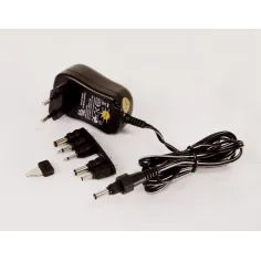 Alimentador transformador con Selector de Voltaje (3-12V) 1000mA Axil