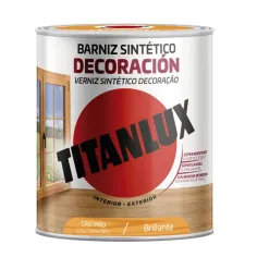 Barniz castaño brillante 750 ml Titanlux 5809393